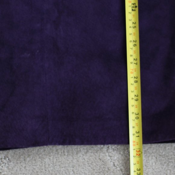 Danier Suede Pencil Skirt - Picture 11 of 12